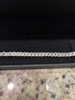 Zales Silver Pavé Chevron Link Bracelet